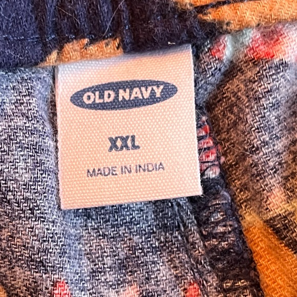 Gently Used Sloth Pajama Pants in XXL - Picture 3 of 4